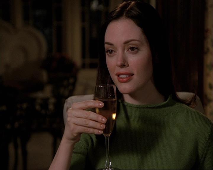 Charmed-Online-dot-410APaigeFromThePast2350.jpg