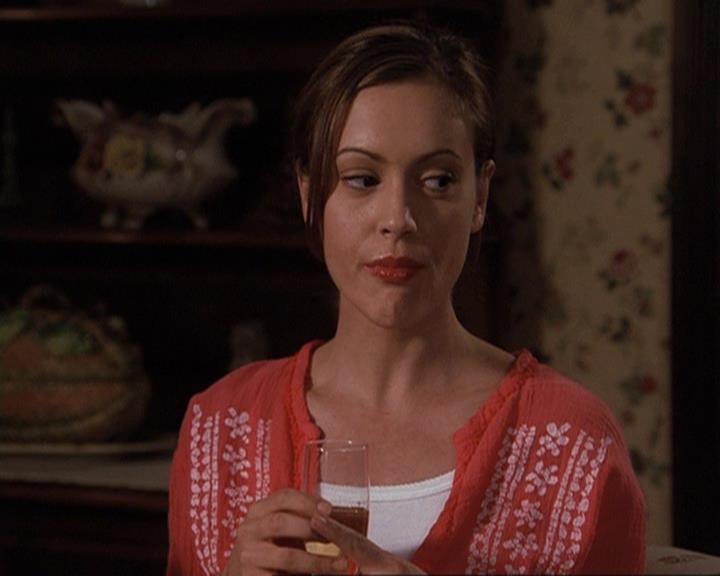 Charmed-Online-dot-410APaigeFromThePast2353.jpg