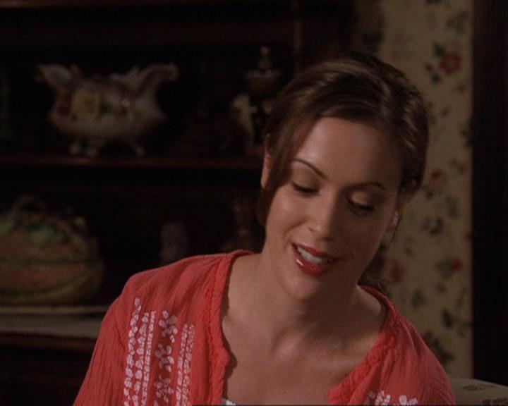Charmed-Online-dot-410APaigeFromThePast2355.jpg