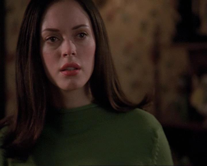 Charmed-Online-dot-410APaigeFromThePast2394.jpg