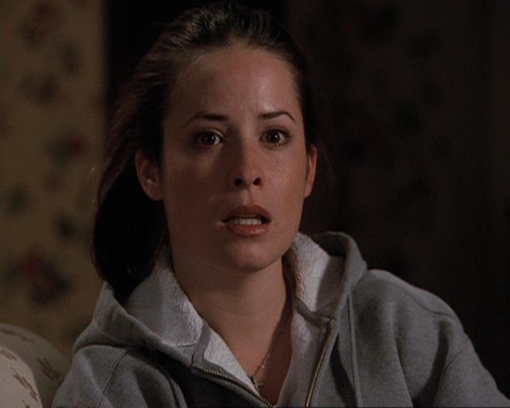 Charmed-Online-dot-410APaigeFromThePast2395.jpg