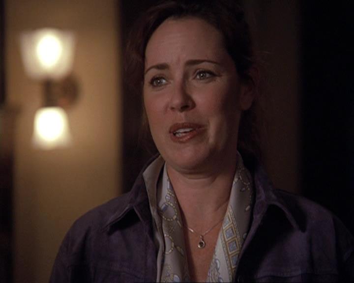 Charmed-Online-dot-410APaigeFromThePast2402.jpg