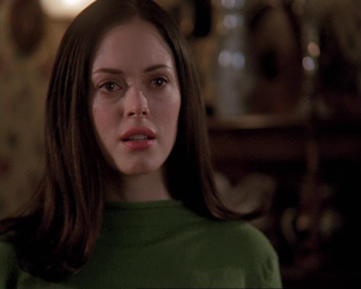 Charmed-Online-dot-410APaigeFromThePast2404.jpg