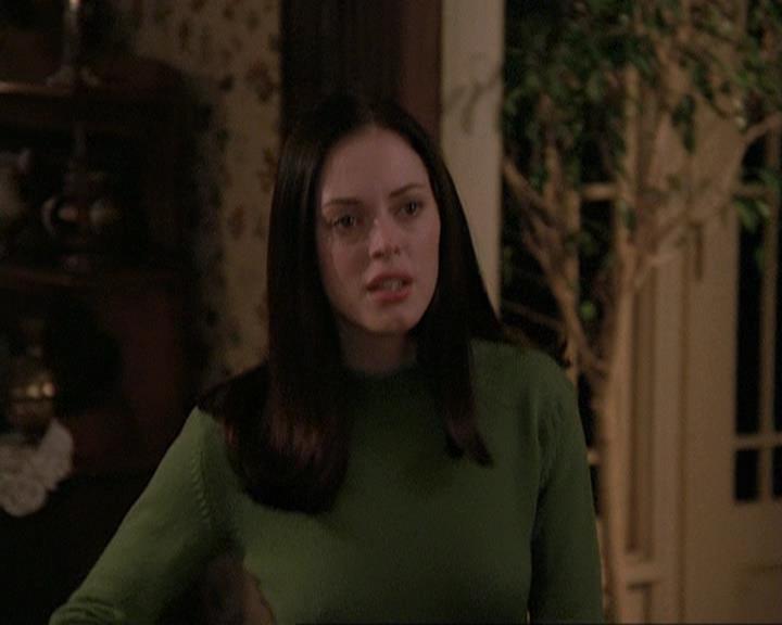 Charmed-Online-dot-410APaigeFromThePast2412.jpg