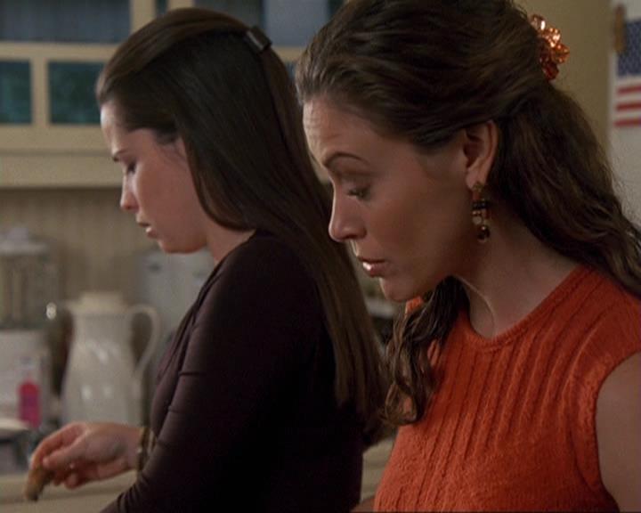 Charmed-Online-dot-411TrialByMagic0017.jpg