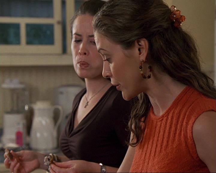 Charmed-Online-dot-411TrialByMagic0020.jpg