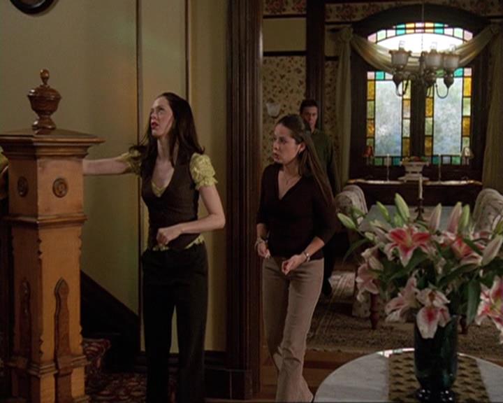 Charmed-Online-dot-411TrialByMagic0596.jpg
