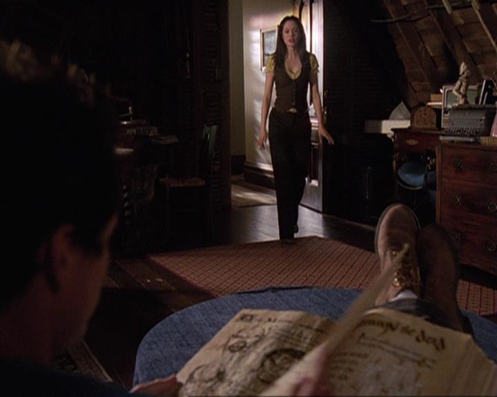 Charmed-Online-dot-411TrialByMagic0961.jpg