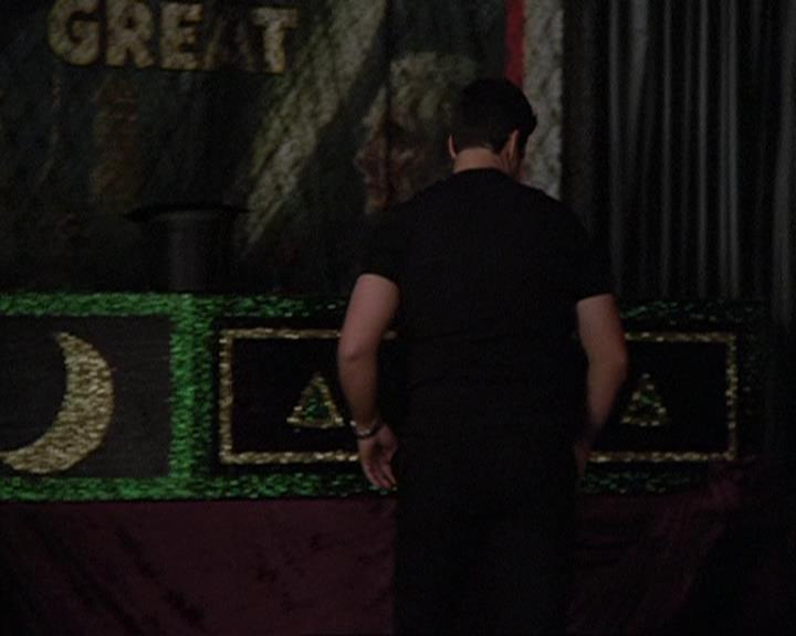 Charmed-Online-dot-411TrialByMagic1352.jpg