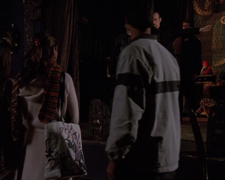 Charmed-Online-dot-411TrialByMagic2272.jpg