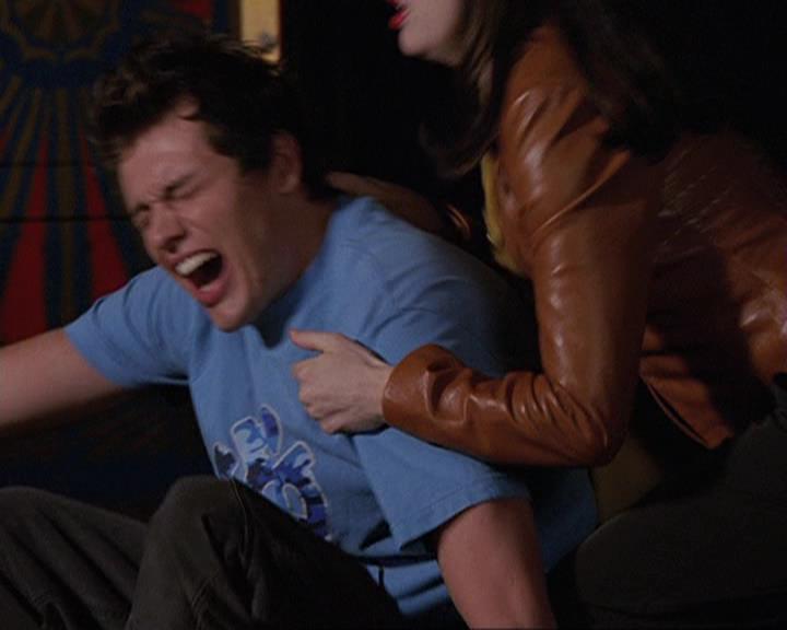 Charmed-Online-dot-411TrialByMagic2285.jpg
