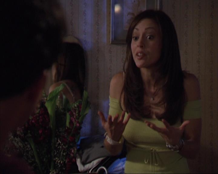 Charmed-Online-dot-412LostAndBound0081.jpg