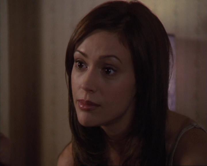 Charmed-Online-dot-412LostAndBound0120.jpg