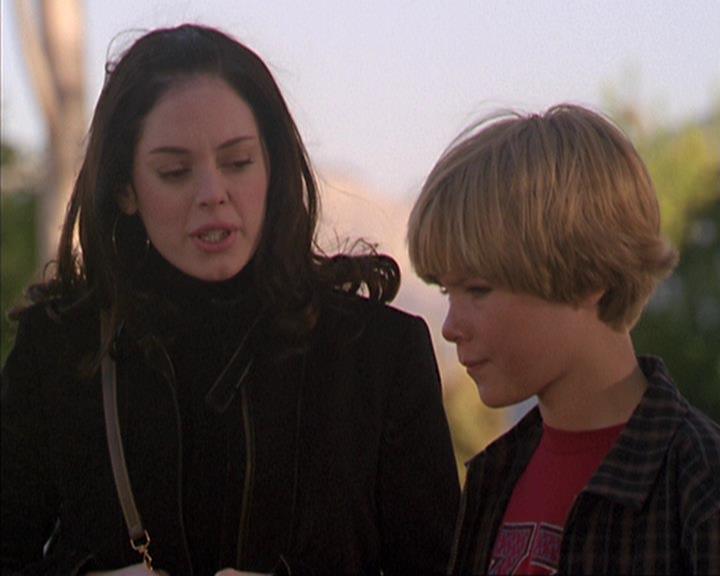 Charmed-Online-dot-412LostAndBound0638.jpg