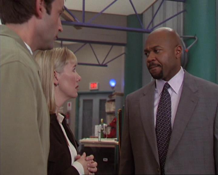 Charmed-Online-dot-412LostAndBound0660.jpg