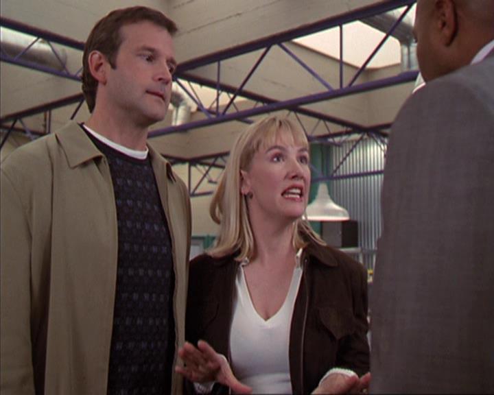 Charmed-Online-dot-412LostAndBound0675.jpg