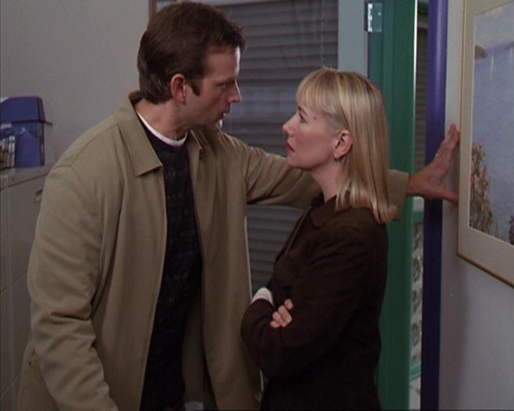 Charmed-Online-dot-412LostAndBound0692.jpg