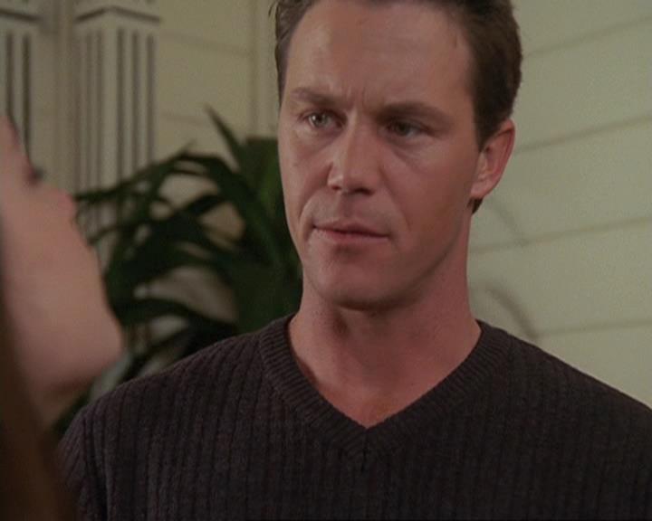 Charmed-Online-dot-412LostAndBound0749.jpg