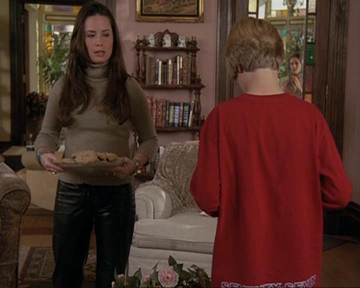 Charmed-Online-dot-412LostAndBound0817.jpg