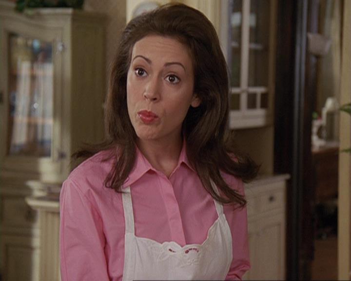 Charmed-Online-dot-412LostAndBound0940.jpg