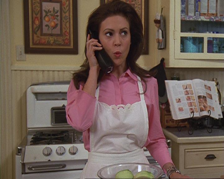 Charmed-Online-dot-412LostAndBound0968.jpg
