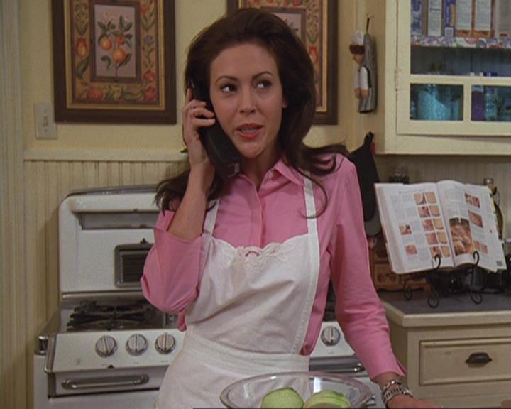 Charmed-Online-dot-412LostAndBound0972.jpg