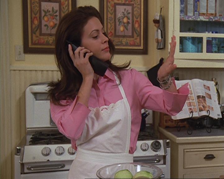 Charmed-Online-dot-412LostAndBound0974.jpg