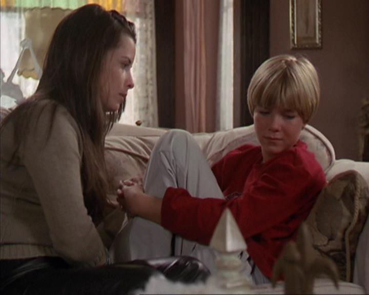 Charmed-Online-dot-412LostAndBound1057.jpg