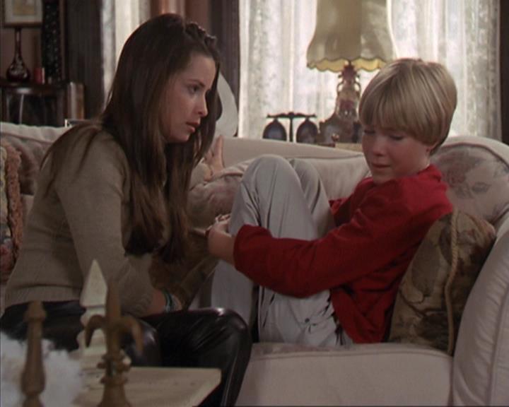 Charmed-Online-dot-412LostAndBound1064.jpg