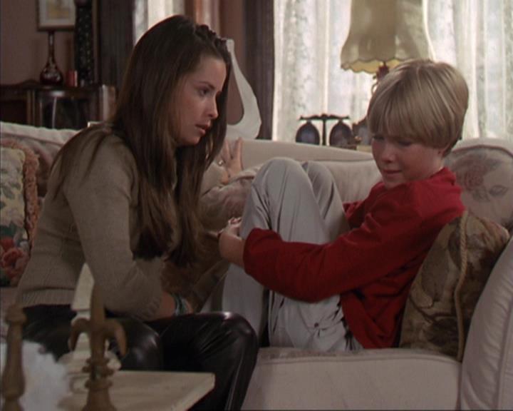 Charmed-Online-dot-412LostAndBound1065.jpg