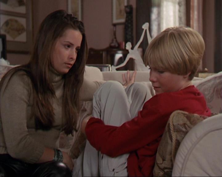 Charmed-Online-dot-412LostAndBound1069.jpg