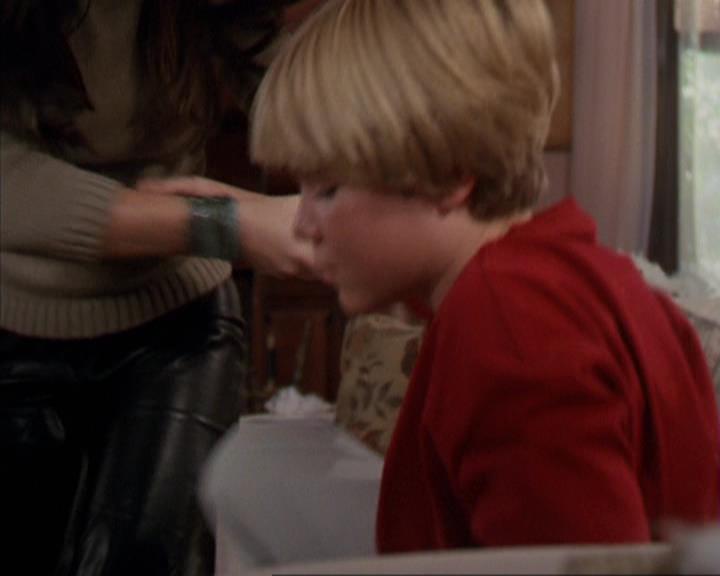 Charmed-Online-dot-412LostAndBound1085.jpg