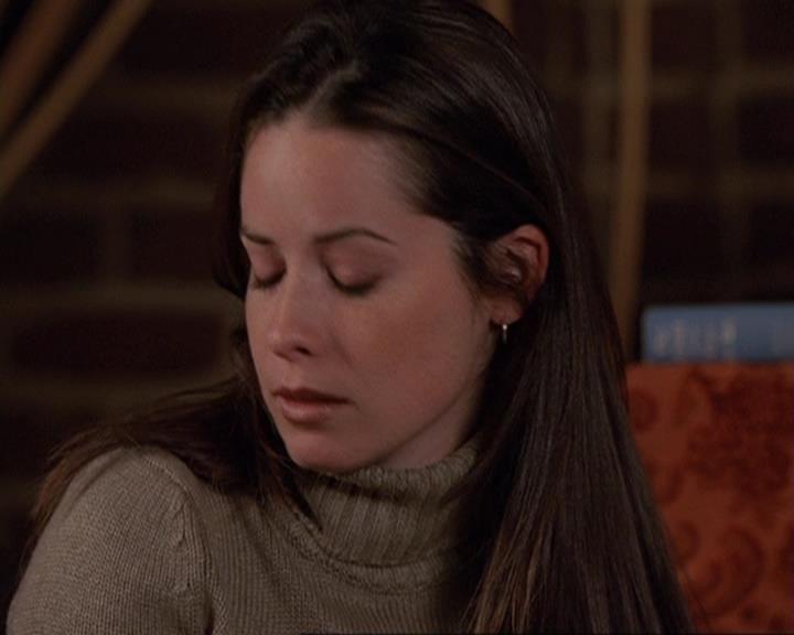 Charmed-Online-dot-412LostAndBound1126.jpg