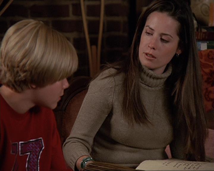 Charmed-Online-dot-412LostAndBound1130.jpg
