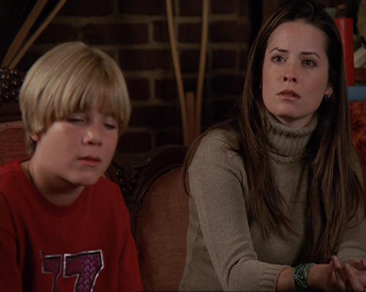 Charmed-Online-dot-412LostAndBound1179.jpg