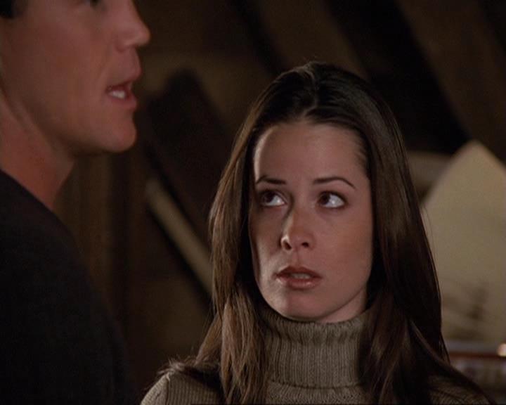 Charmed-Online-dot-412LostAndBound1210.jpg