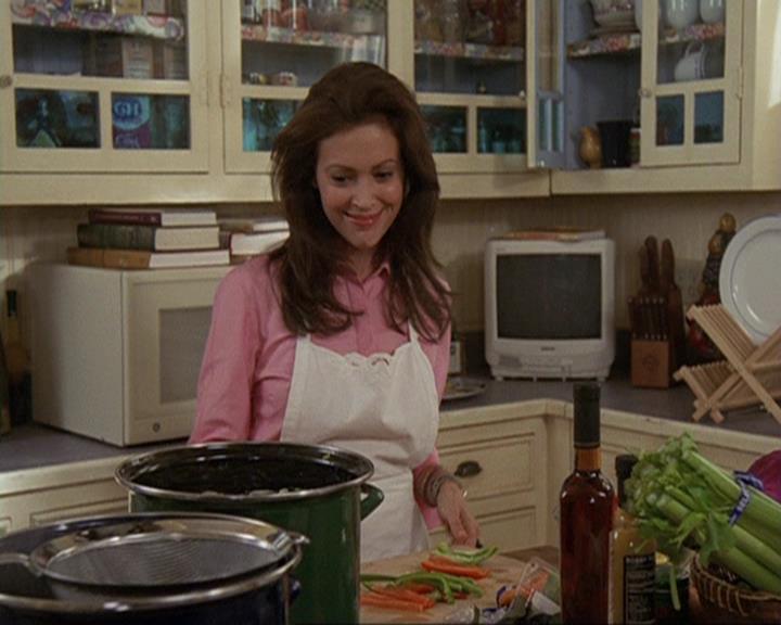 Charmed-Online-dot-412LostAndBound1237.jpg