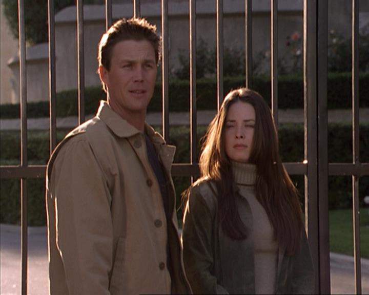 Charmed-Online-dot-412LostAndBound1588.jpg