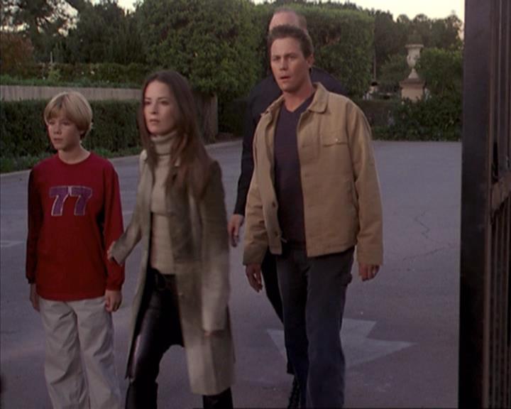Charmed-Online-dot-412LostAndBound1604.jpg