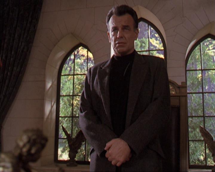 Charmed-Online-dot-412LostAndBound1812.jpg