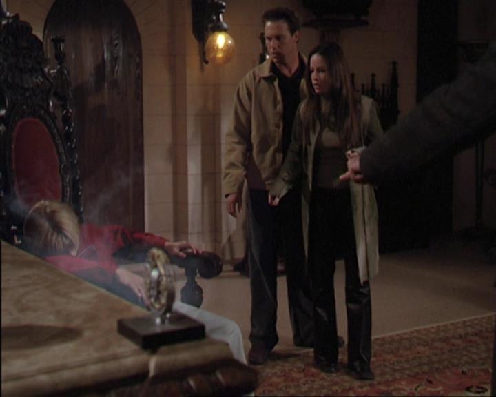 Charmed-Online-dot-412LostAndBound1852.jpg