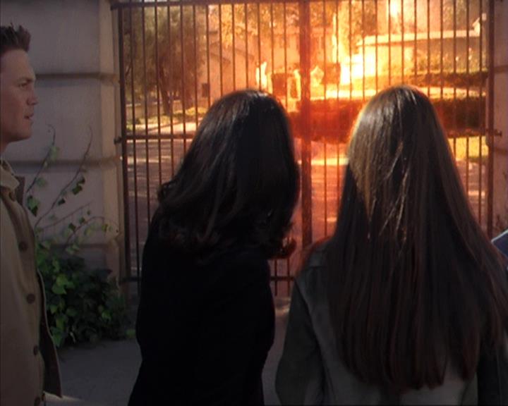 Charmed-Online-dot-412LostAndBound2003.jpg