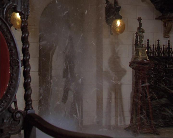 Charmed-Online-dot-412LostAndBound2054.jpg