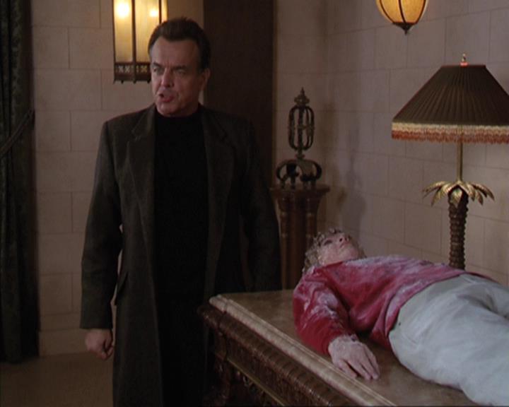 Charmed-Online-dot-412LostAndBound2058.jpg