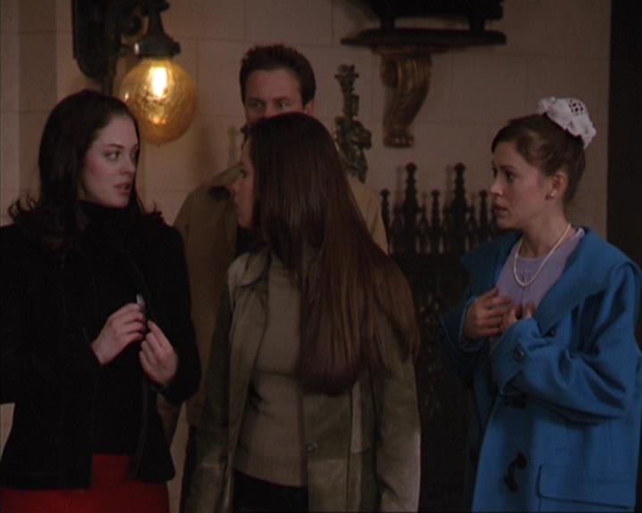 Charmed-Online-dot-412LostAndBound2067.jpg