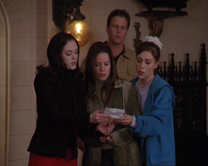 Charmed-Online-dot-412LostAndBound2070.jpg