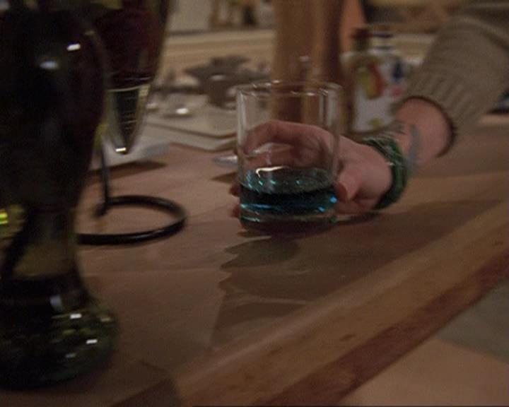 Charmed-Online-dot-412LostAndBound2110.jpg