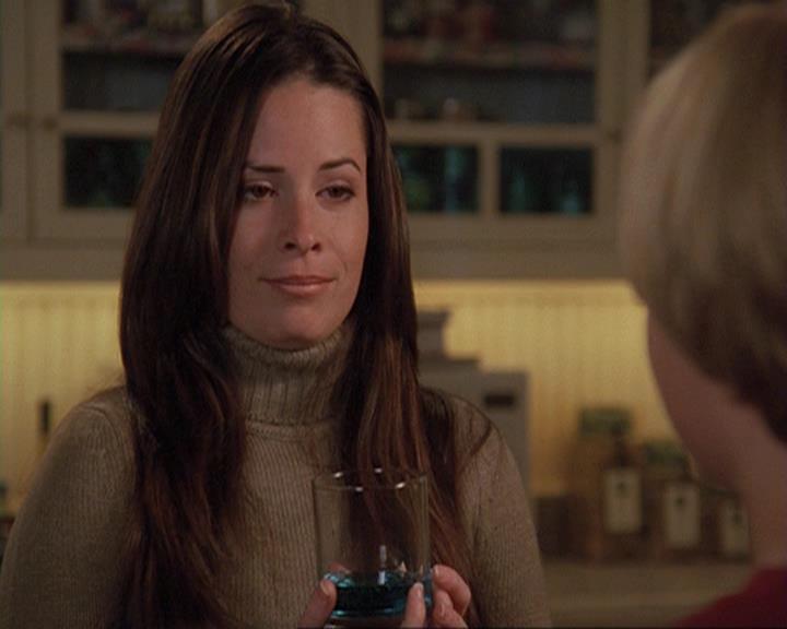 Charmed-Online-dot-412LostAndBound2120.jpg