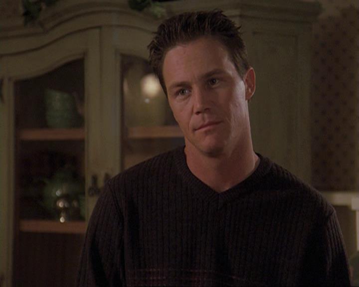 Charmed-Online-dot-412LostAndBound2130.jpg