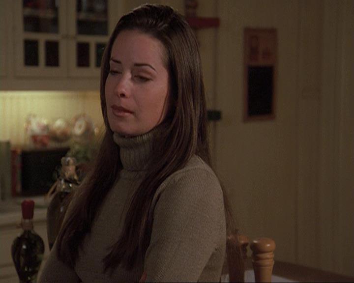 Charmed-Online-dot-412LostAndBound2176.jpg